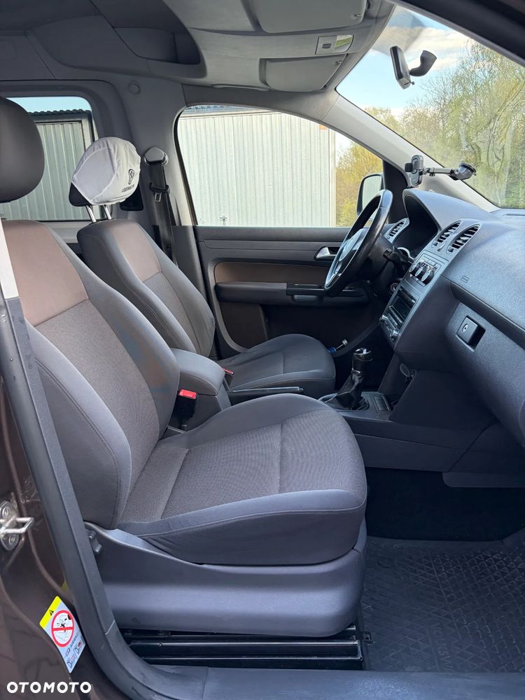 Volkswagen Caddy Comfortline - 7