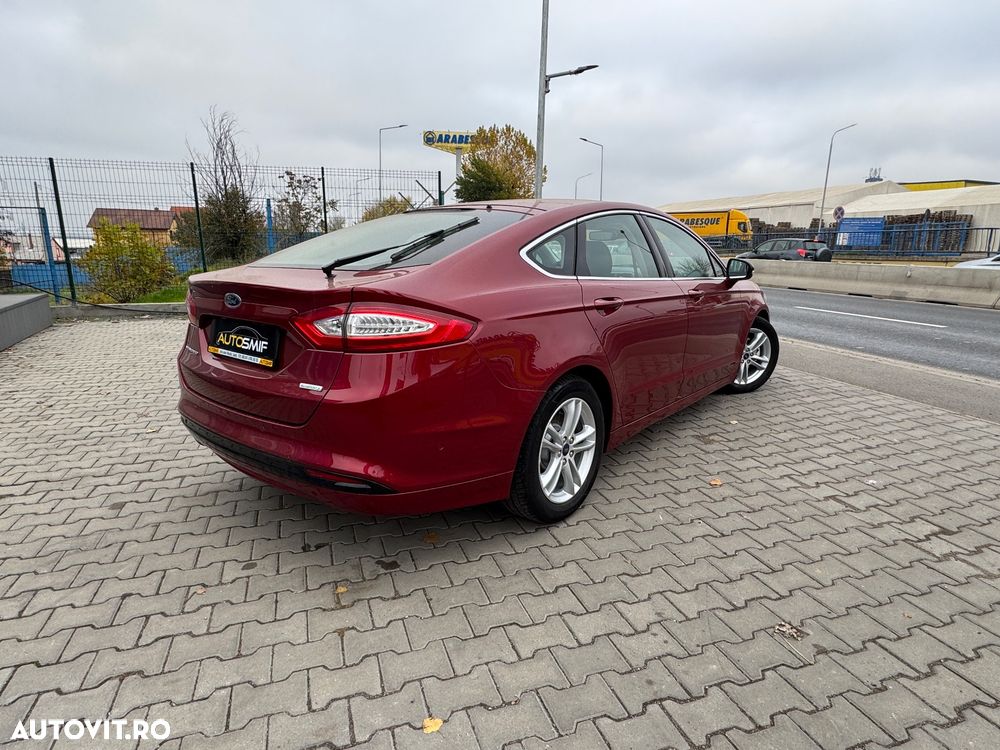 Ford Mondeo Turnier 1.5 EcoBoost Start-Stopp Titanium - 2