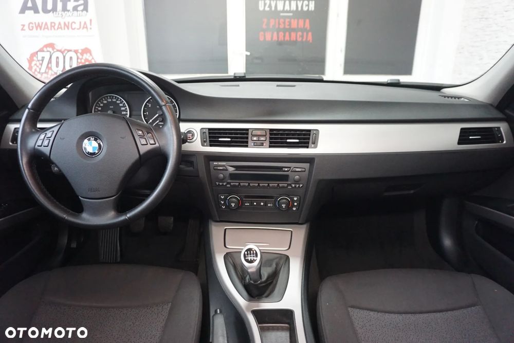 BMW Seria 3 - 22