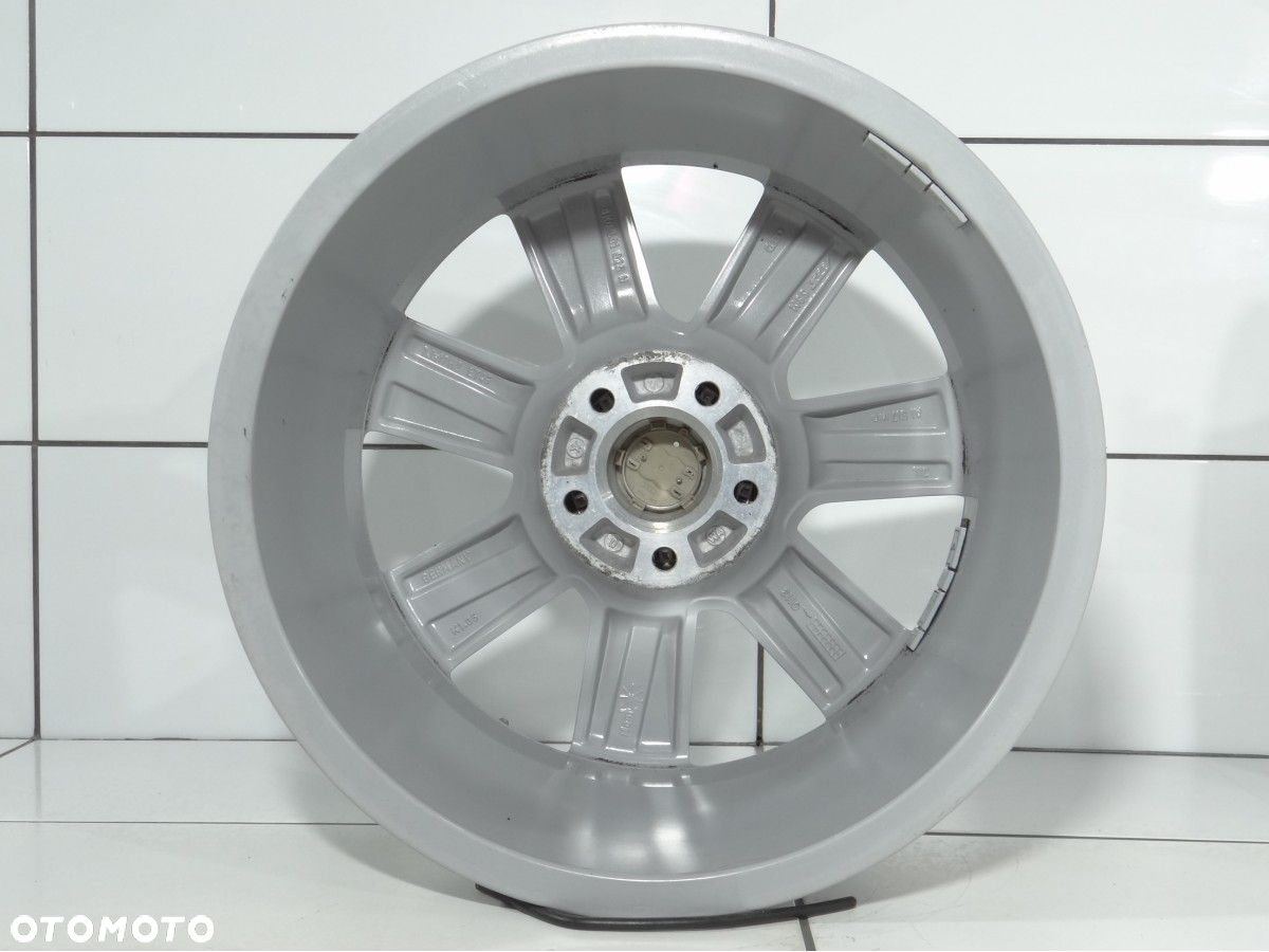 Felgi aluminiowe AUDI  17" AUDI A4 B8 A6 C7 8K0 - 8