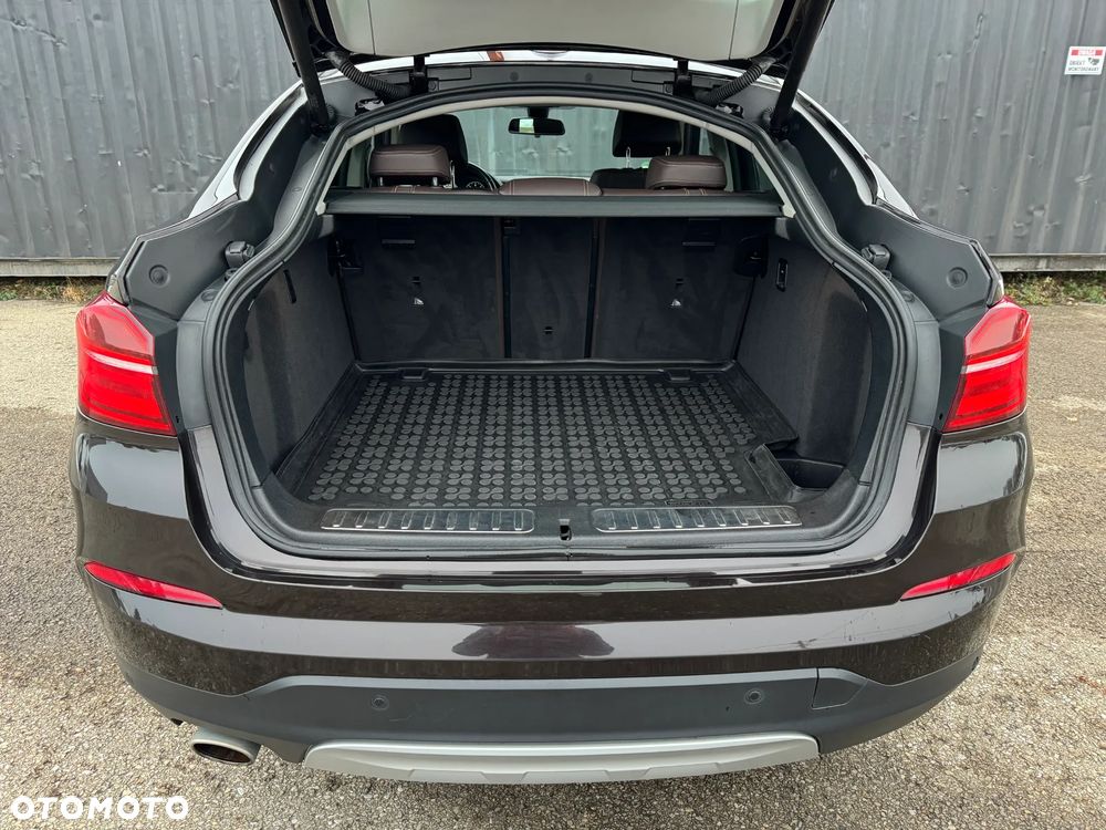 BMW X4 xDrive20d xLine - 17