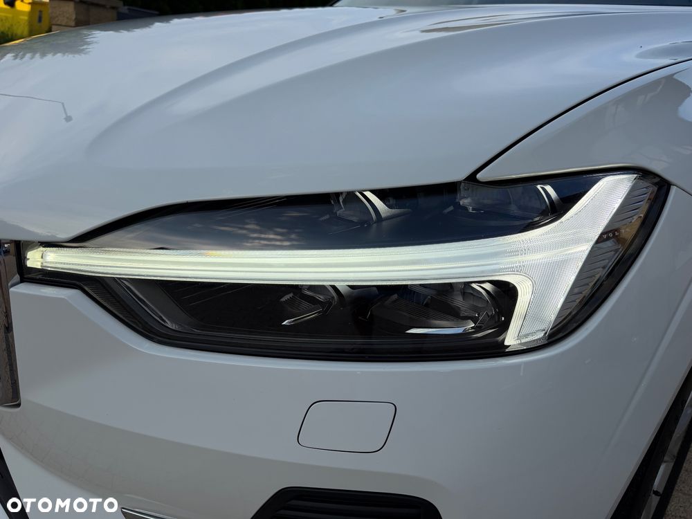 Volvo XC 60 B4 D AWD Plus Bright - 13