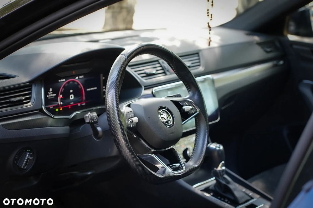 Skoda Superb 2.0 TSI 4x4 Sportline DSG - 11