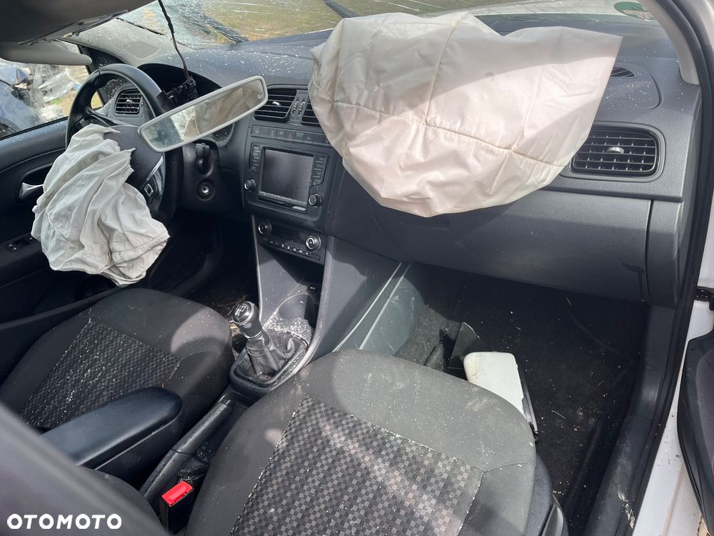 Volkswagen Polo 1.4 TDI BlueMotion - 13