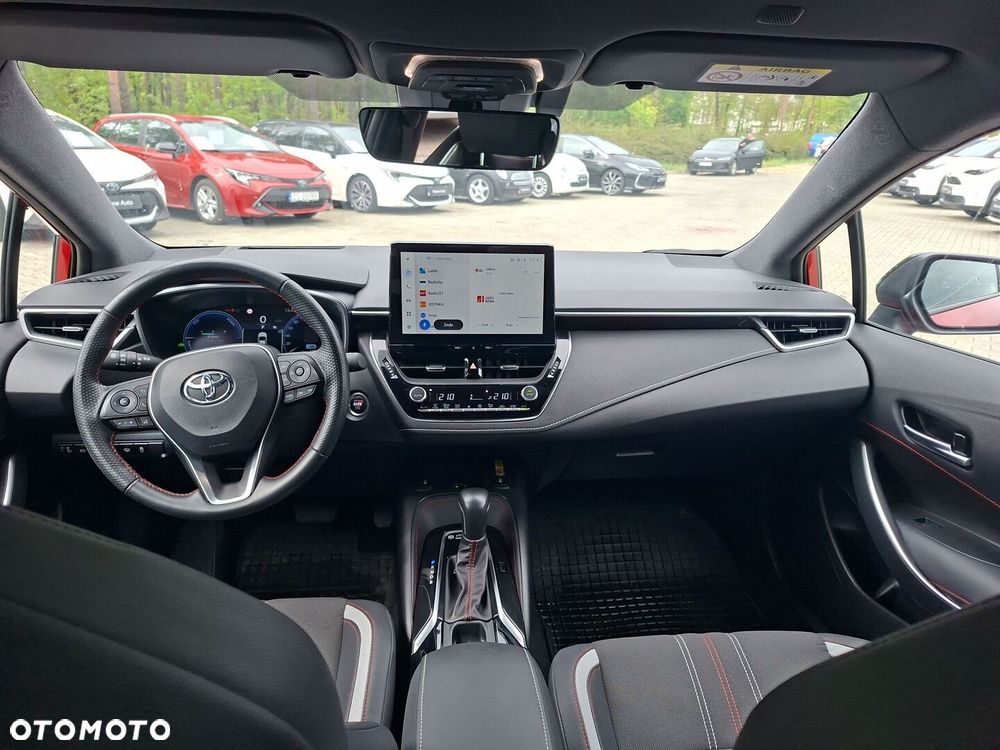Toyota Corolla - 13