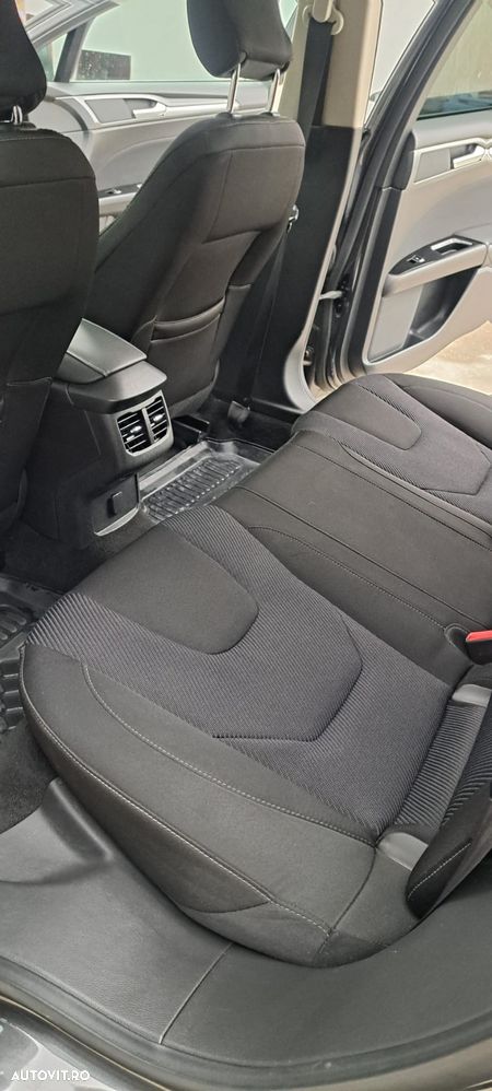 Ford Mondeo - 9