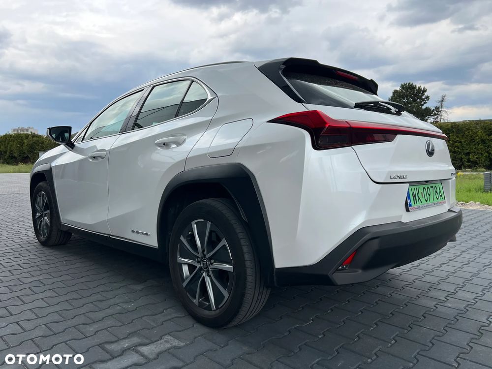 Lexus UX 300e 54.3 kWh Business Edition 2WD - 3