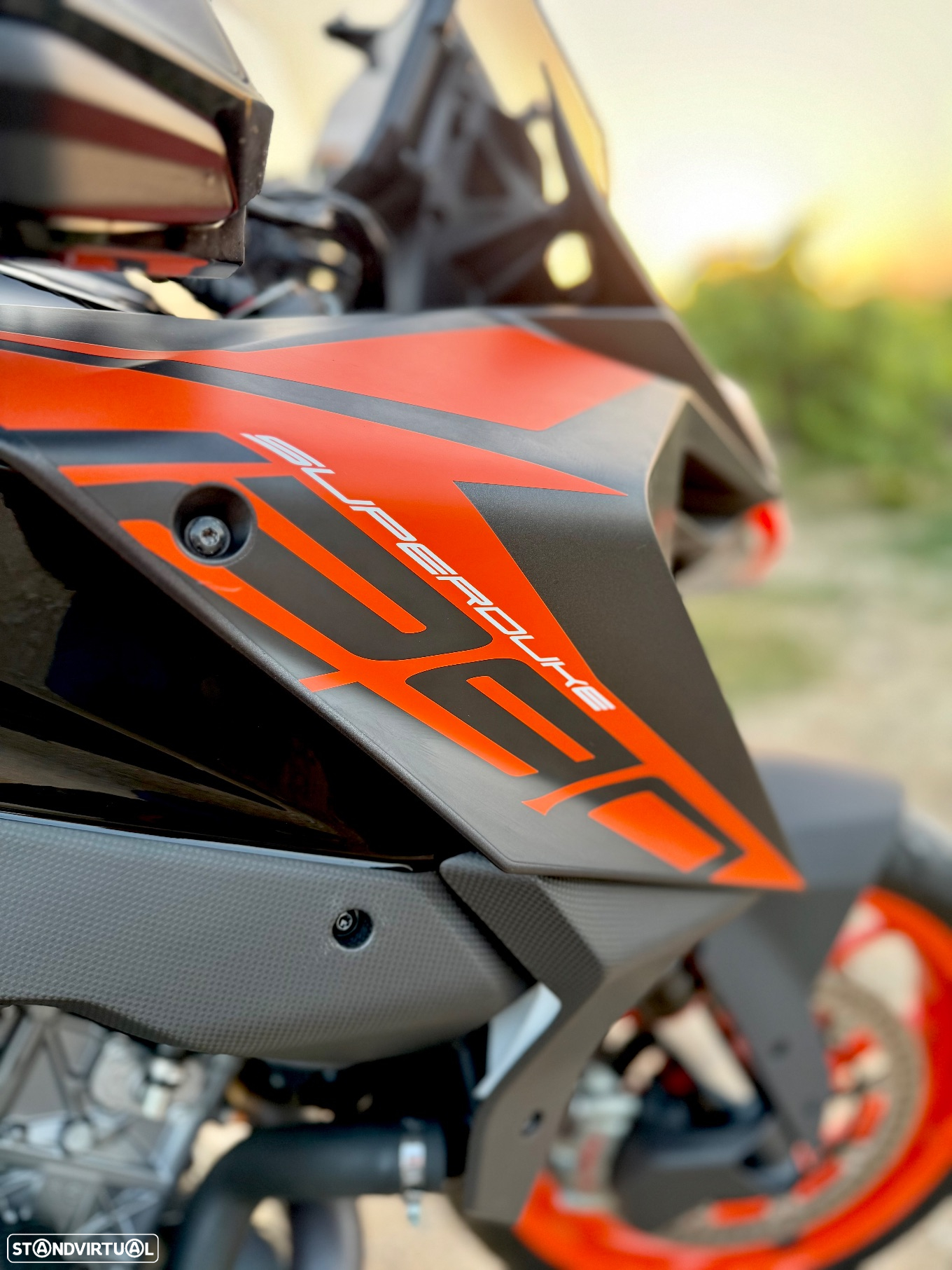 KTM Superduke 1290 GT - 11