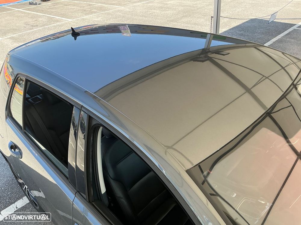 VW Golf - 30