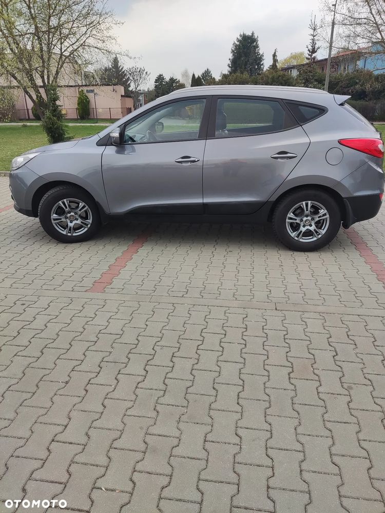 Hyundai Tucson 2.0 CRDI 4WD Automatik Premium - 10