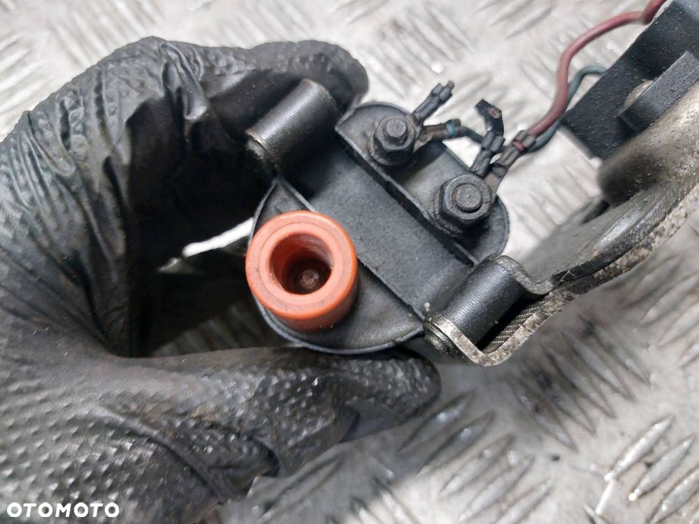 CEWKA ZAPŁONOWA VOLVO 850 2.0 10V - 5