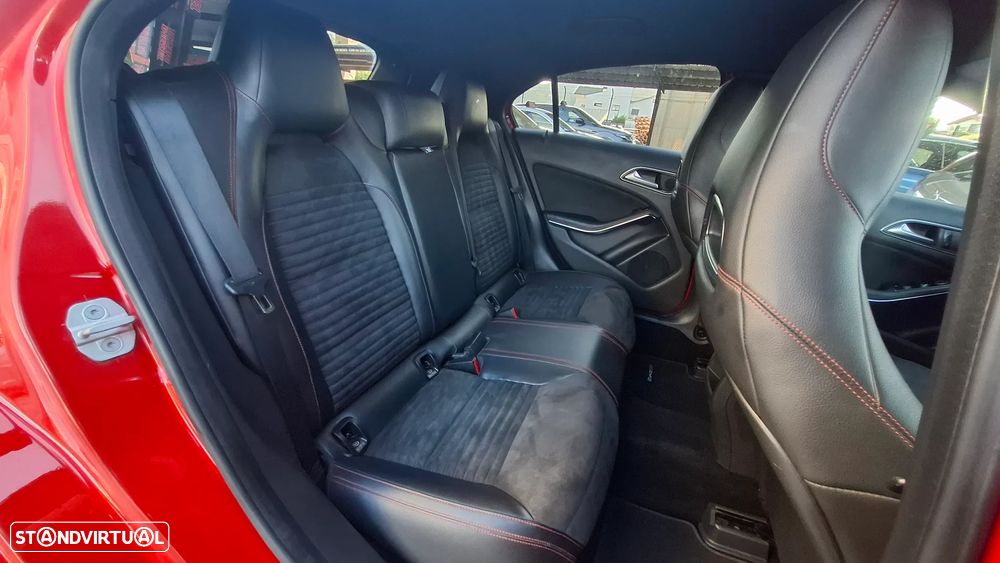 Mercedes-Benz A 180 CDI AMG Line - 34