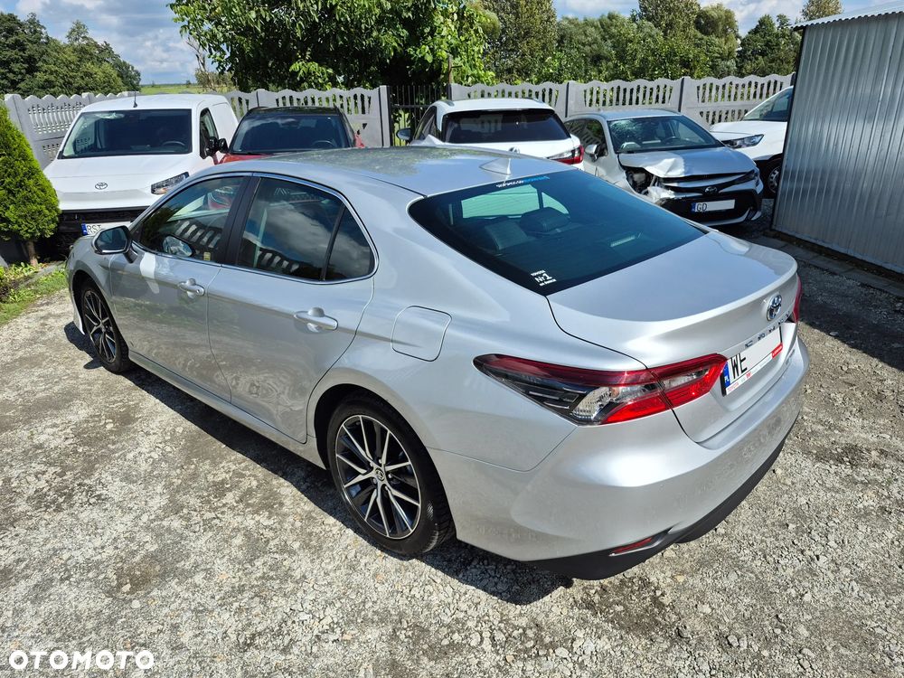 Toyota Camry 2.5 Hybrid Prestige CVT - 4