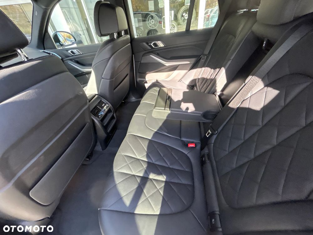 BMW X5 xDrive25d sport - 28