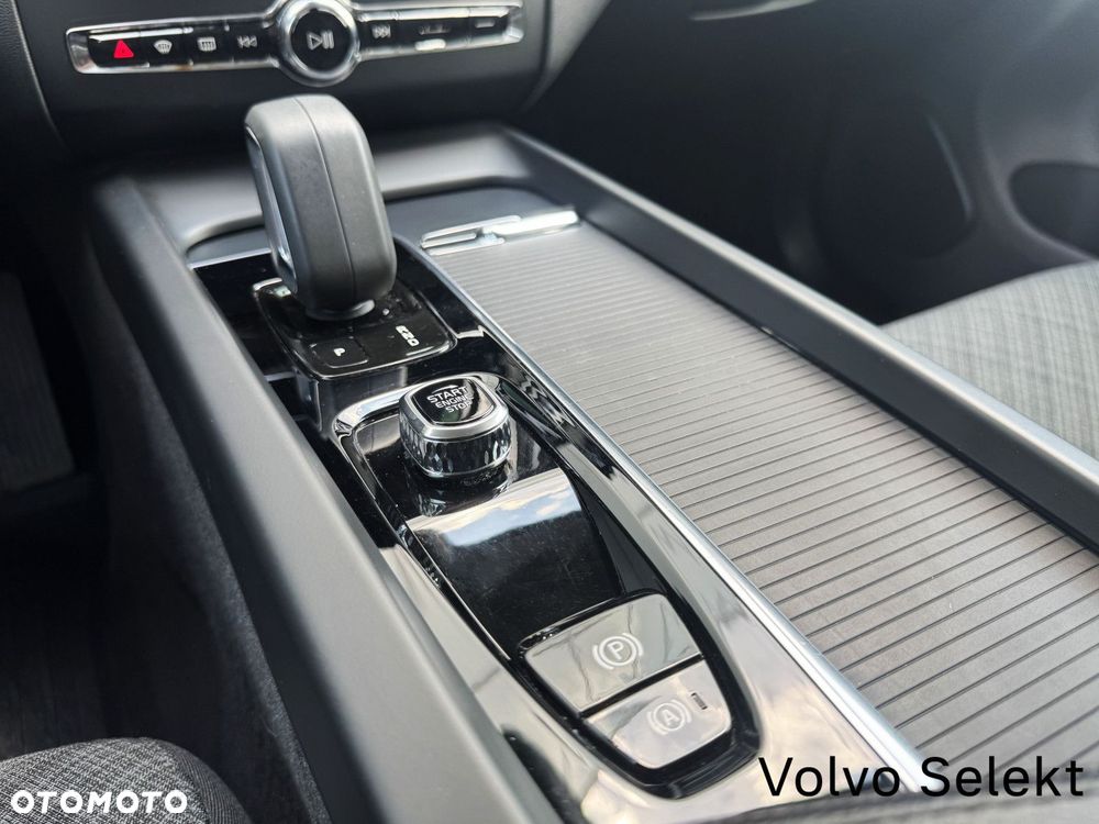 Volvo XC 60 - 22