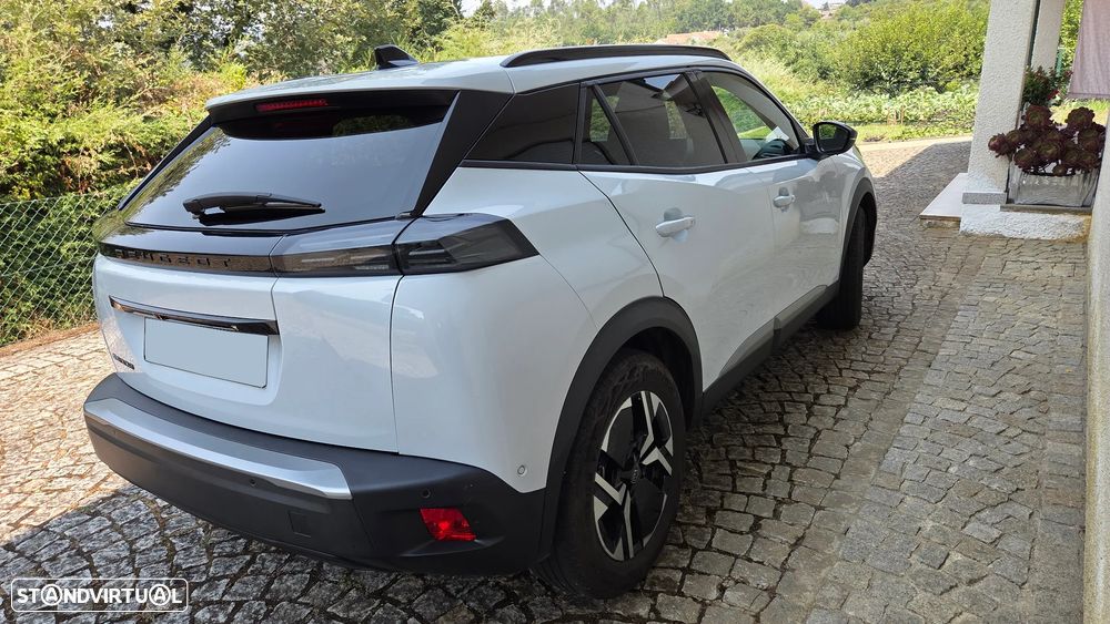 Peugeot e-2008 54 kWh Allure - 6
