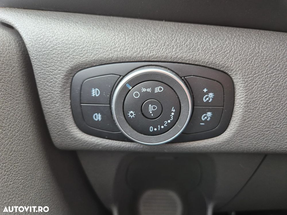 Ford Transit Custom Kombi 320 2.0 EcoBlue 130 CP L2H1 Trend Aut. - 26