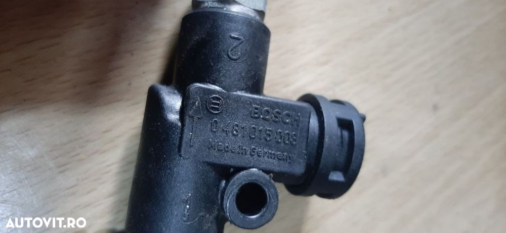 Valva control presiune usa autobuz Bosch 0481015003 - 1