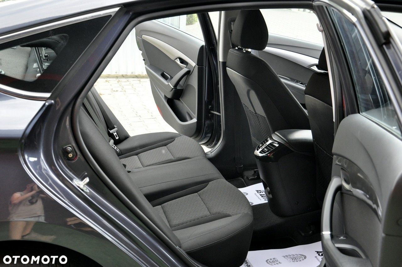 Hyundai i40 - 37