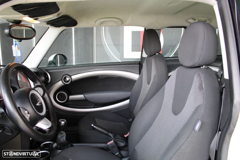 MINI Clubman One - 28