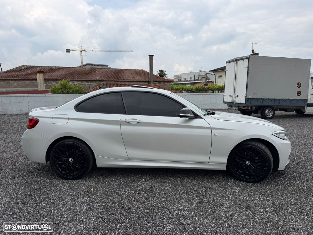 BMW 218 - 13