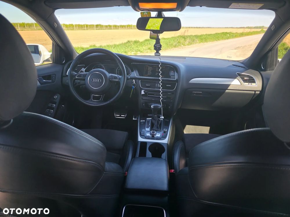 Audi A4 Limousine 2.0 TDI DPF clean diesel multitronic S line Sportpaket - 30