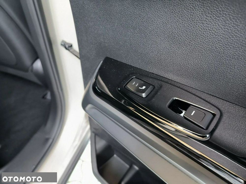 SsangYong/KGM Torres - 23