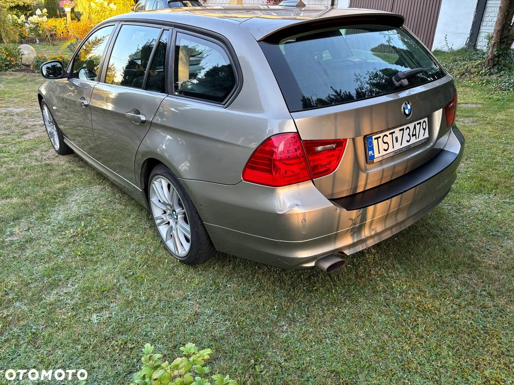 BMW Seria 3 318d - 5