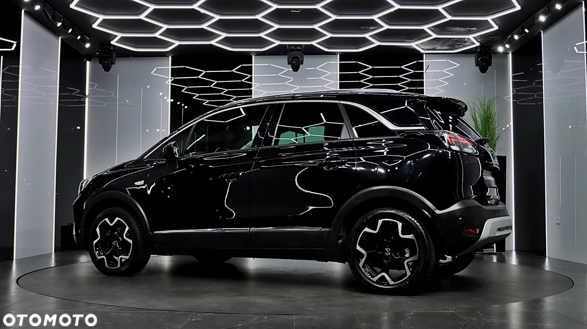 Opel Crossland X - 4