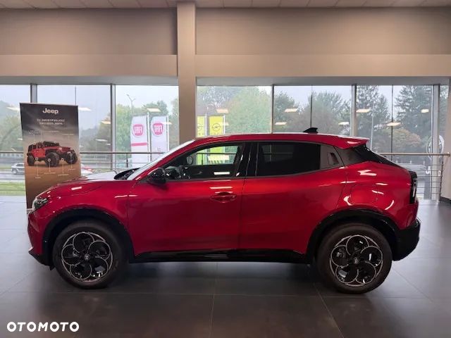 Alfa Romeo Junior 1.2 mHEV Ibrida Q4 eDCT - 8