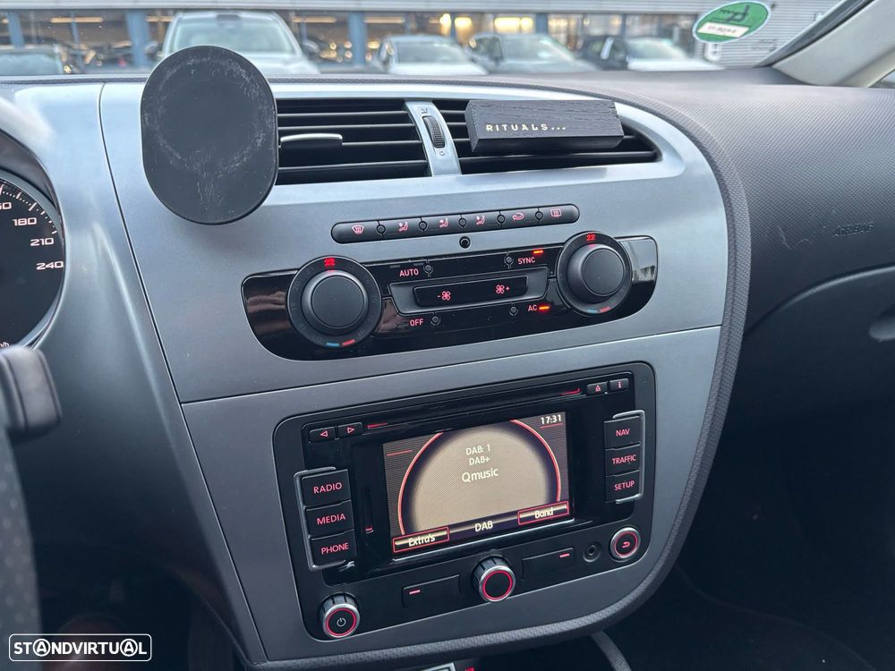 SEAT Leon 1.2 TSI S&S Style - 6