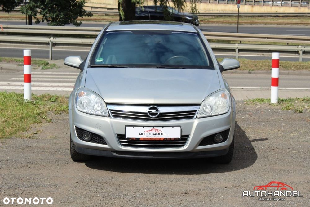 Opel Astra - 2