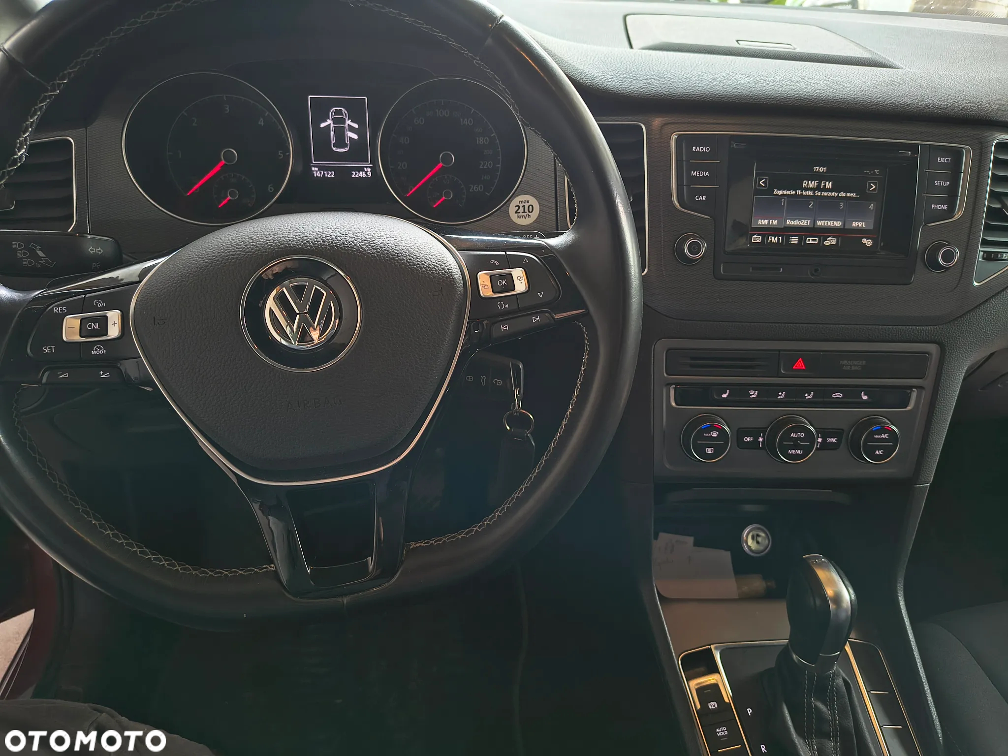 Volkswagen Golf Sportsvan 2.0 TDI BlueMotion Technology DSG Lounge - 5