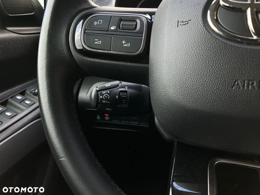 Toyota Proace City Verso 1.2 Turbo L1 Team Deutschland - 25