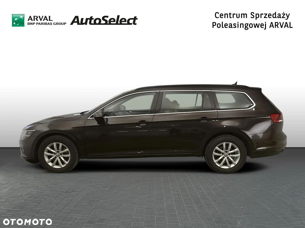 Volkswagen Passat 2.0 TDI EVO Business DSG - 2