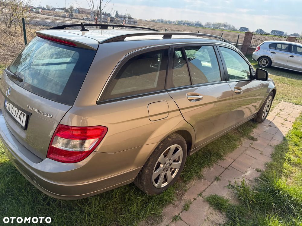 Mercedes-Benz Klasa C 180 Kompressor - 8