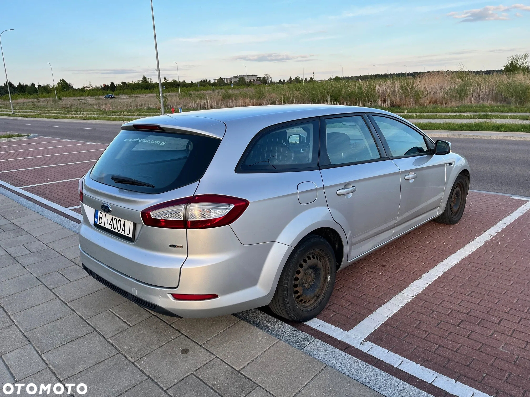 Ford Mondeo 2.0 TDCi Ambiente - 7