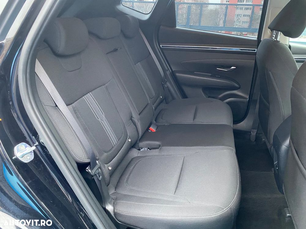 Hyundai Tucson 1.6 T-GDi HEV 2WD Advantage - 26