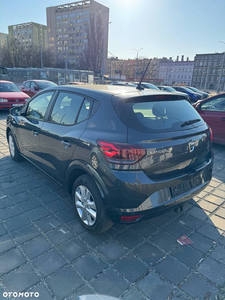 Dacia Sandero - 1