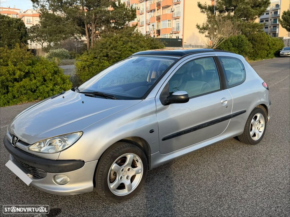 Peugeot 206 1.6 GTi - 3