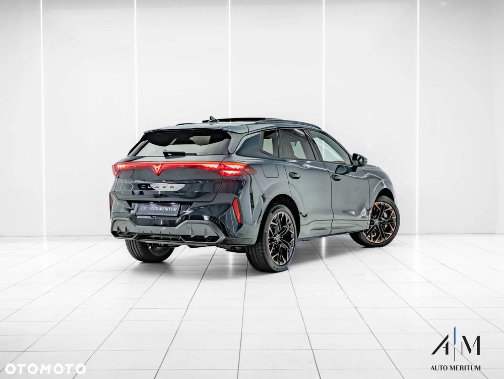 Cupra Terramar 1.5 e-Hybrid DSG VZ - 9