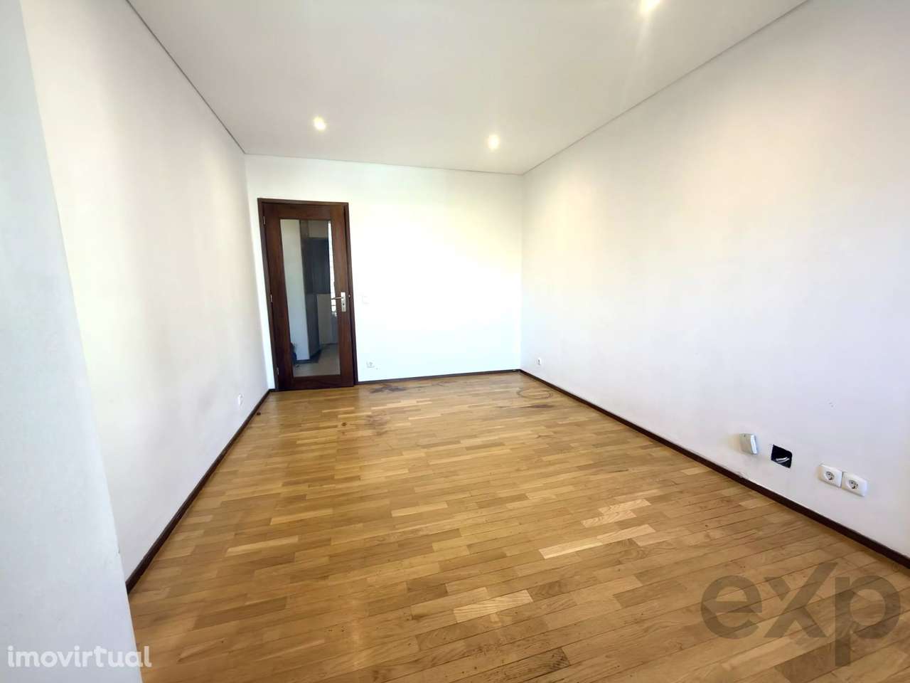 T2 em Vilar do Paraíso - Grande imagem: 5/36