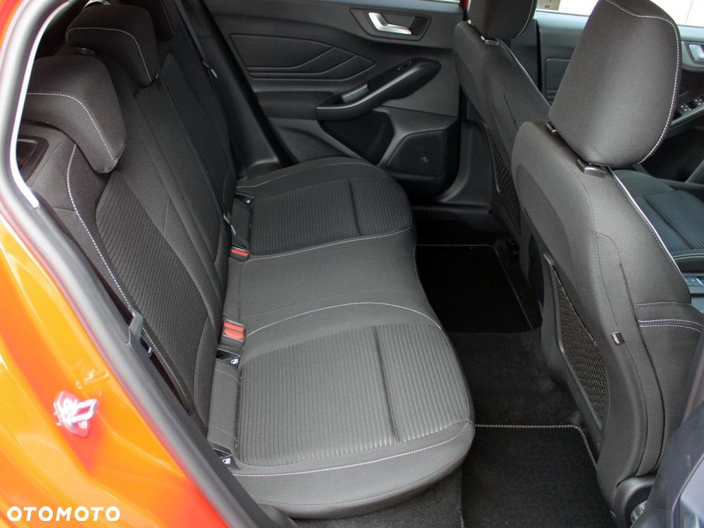 Ford Focus - 14