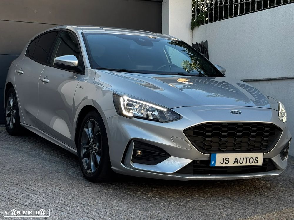 Ford Focus 1.0 EcoBoost S&S ST-LINE - 5