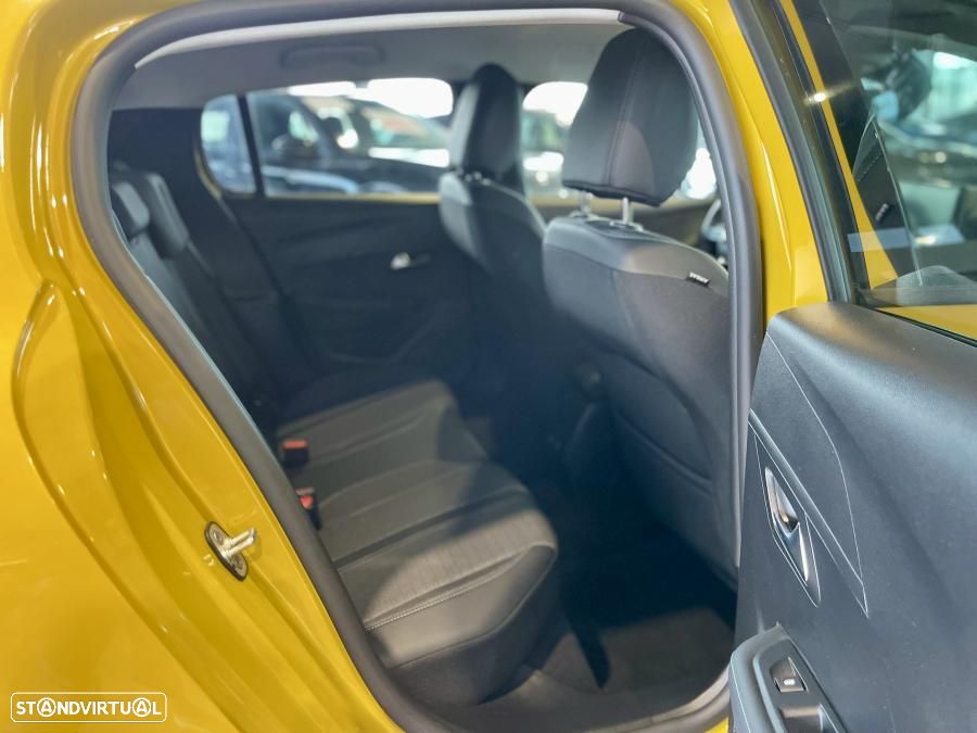 Peugeot 208 1.2 PureTech Allure Pack - 24