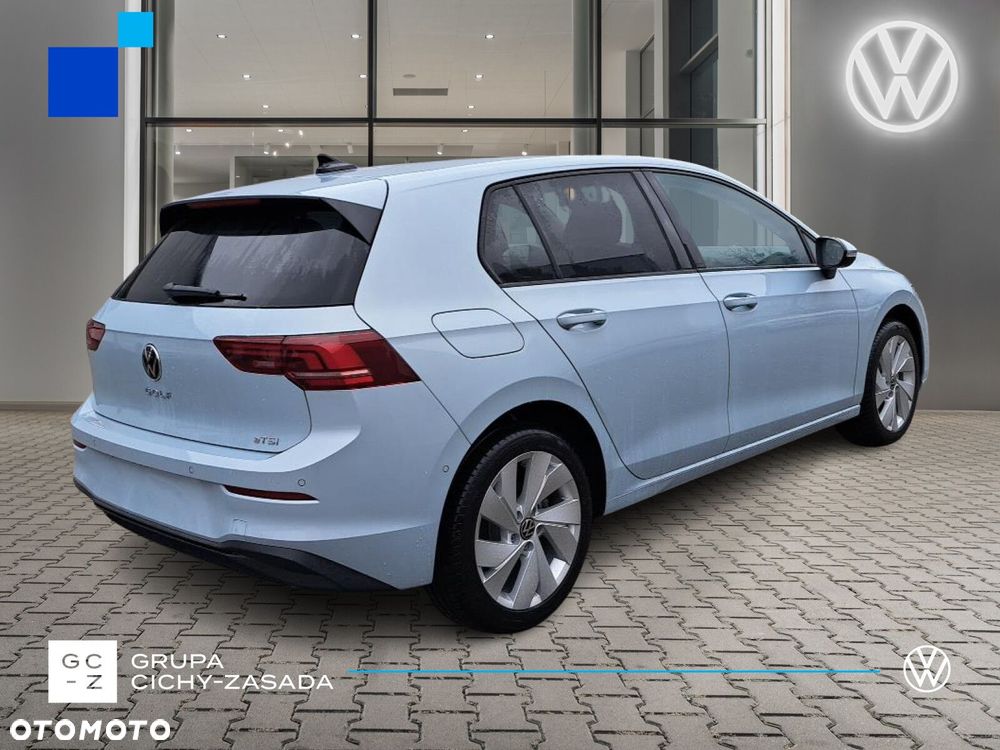 Volkswagen Golf - 5