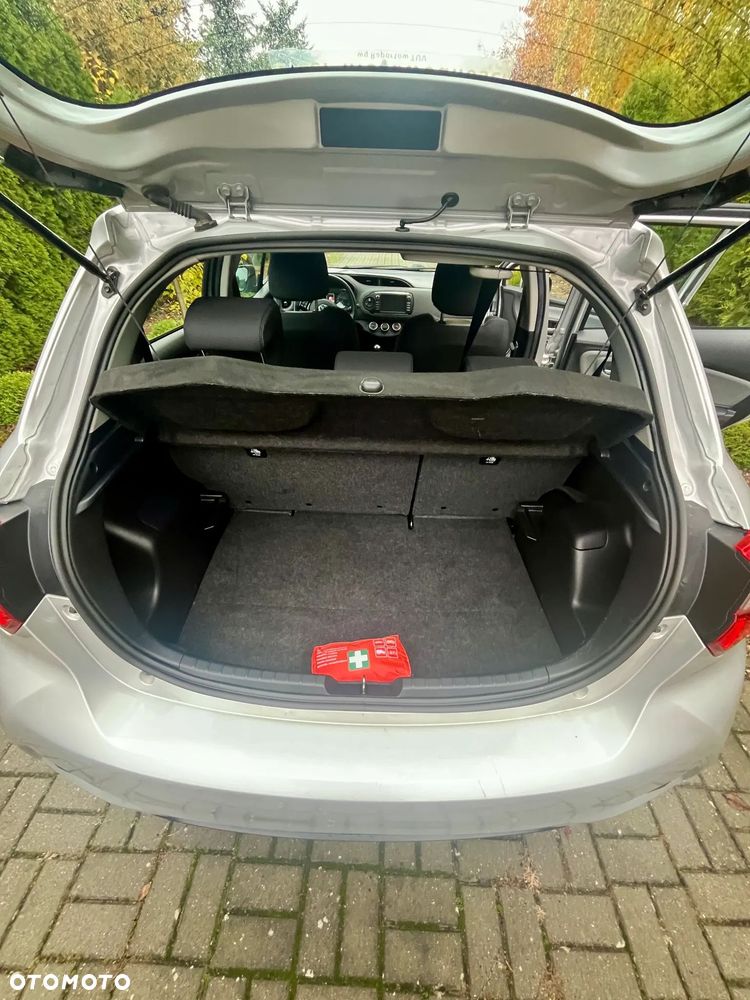 Toyota Yaris - 7