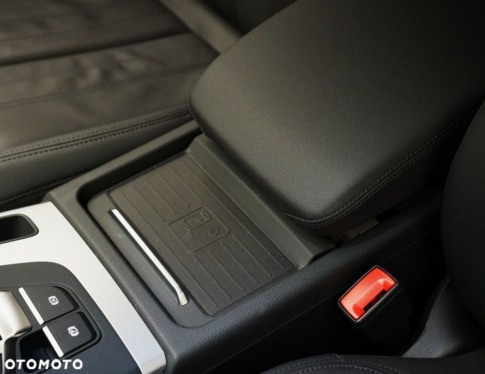 Audi Q5 Sportback - 28