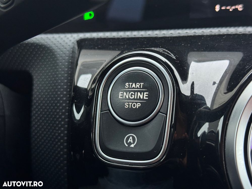 Mercedes-Benz A 180 d Aut. - 30