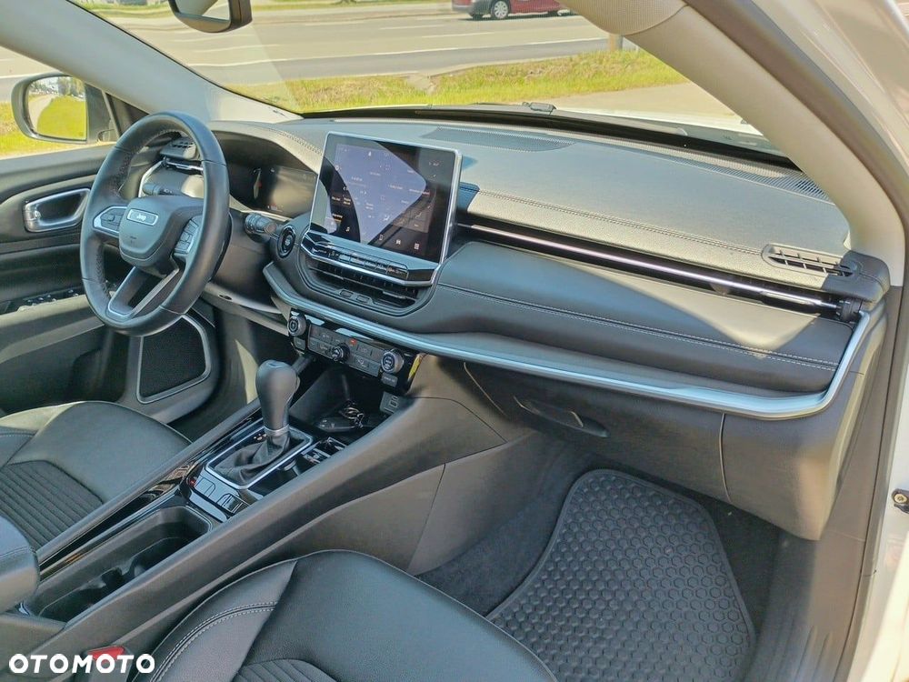 Jeep Compass - 16